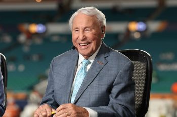 Legendary ESPN Broadcaster Lee Corso to Work His Final College GameDay Show on August 30
